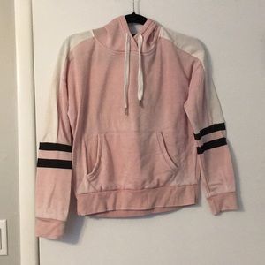 Forever 21 pink cropped sweatshirt Size M